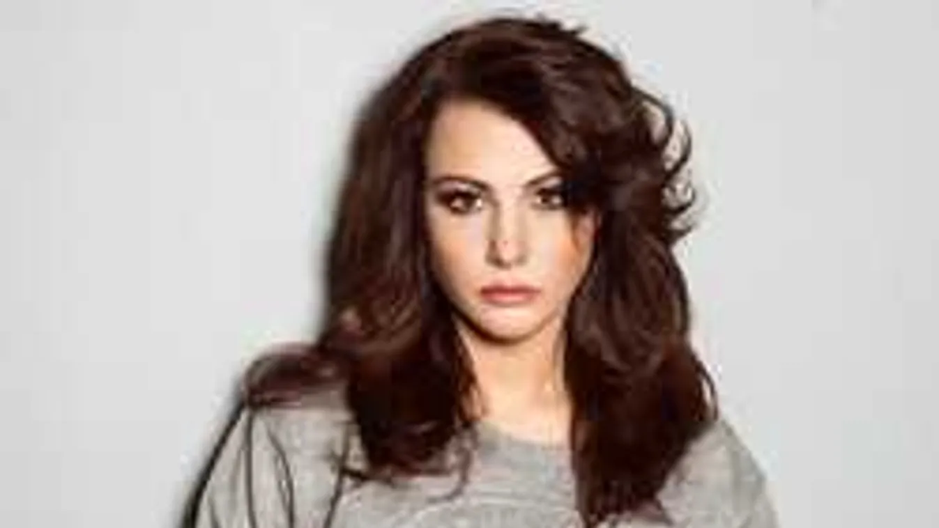 Durván átalakult Tóth Andi. Mi történhetett az arcával?