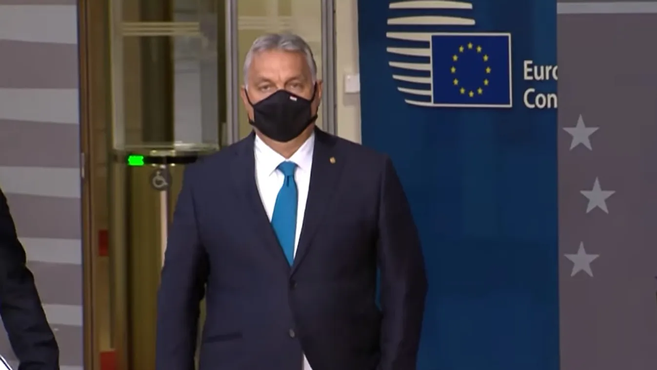 Orbán Viktor: Megvédjük a rezsicsökkentést!