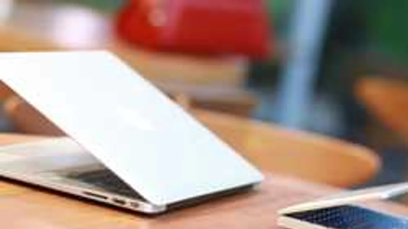 Ripost Kisokos: Kiemelt ösztöndíjat kaphatnak az informatikusok