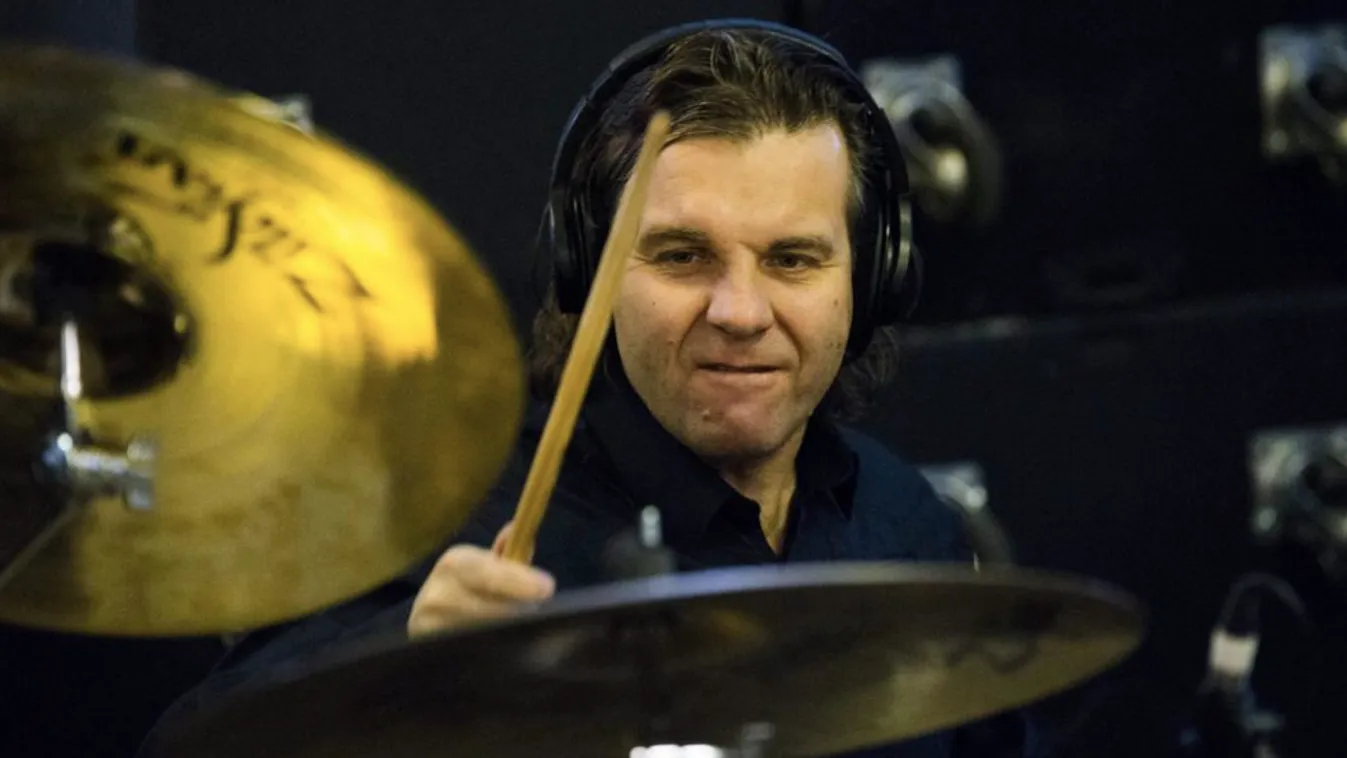 Ugrott Hetényi jogosítványa