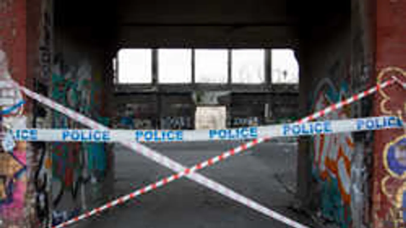 Rejtélyes gyilkosság a horrorcsarnokban