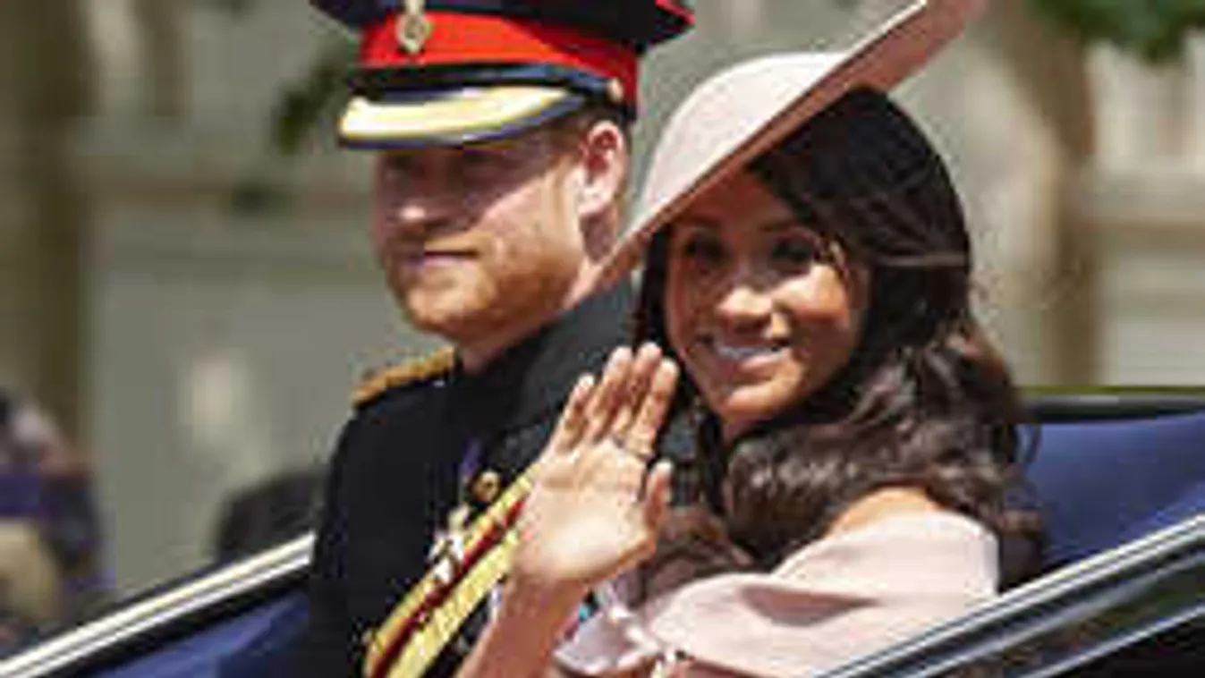 Megható törődés, kiderült, mit súgott Harry mindenki előtt Meghannak