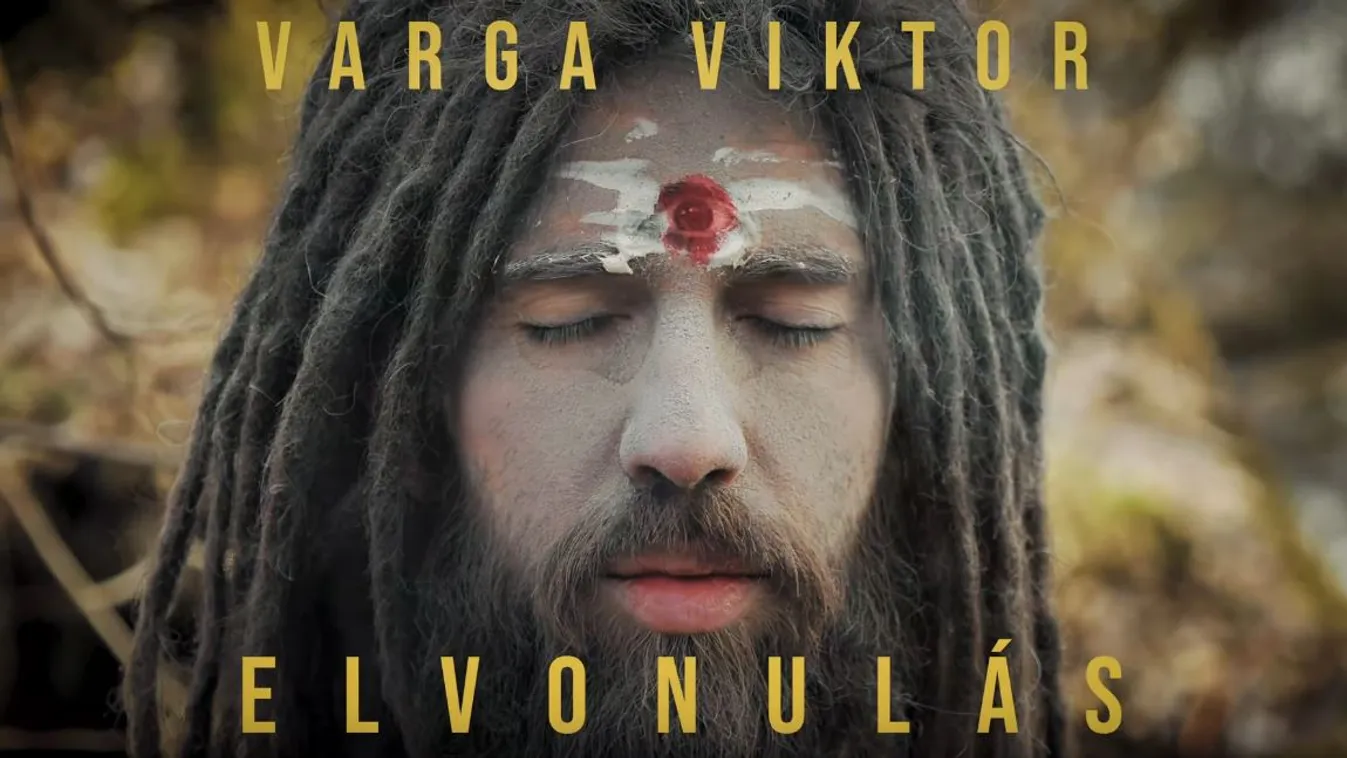 Ez lett Varga Viktor botrányos forgatásából: Apja kapta el a pucér énekest