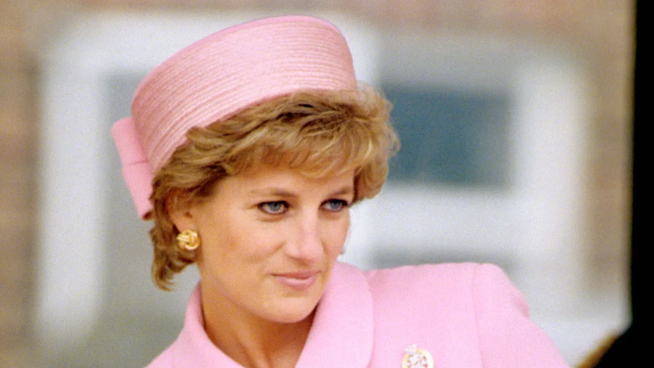 Royalty - Princess of Wales' Royal Regiment - Howe Barracks, Canterbury