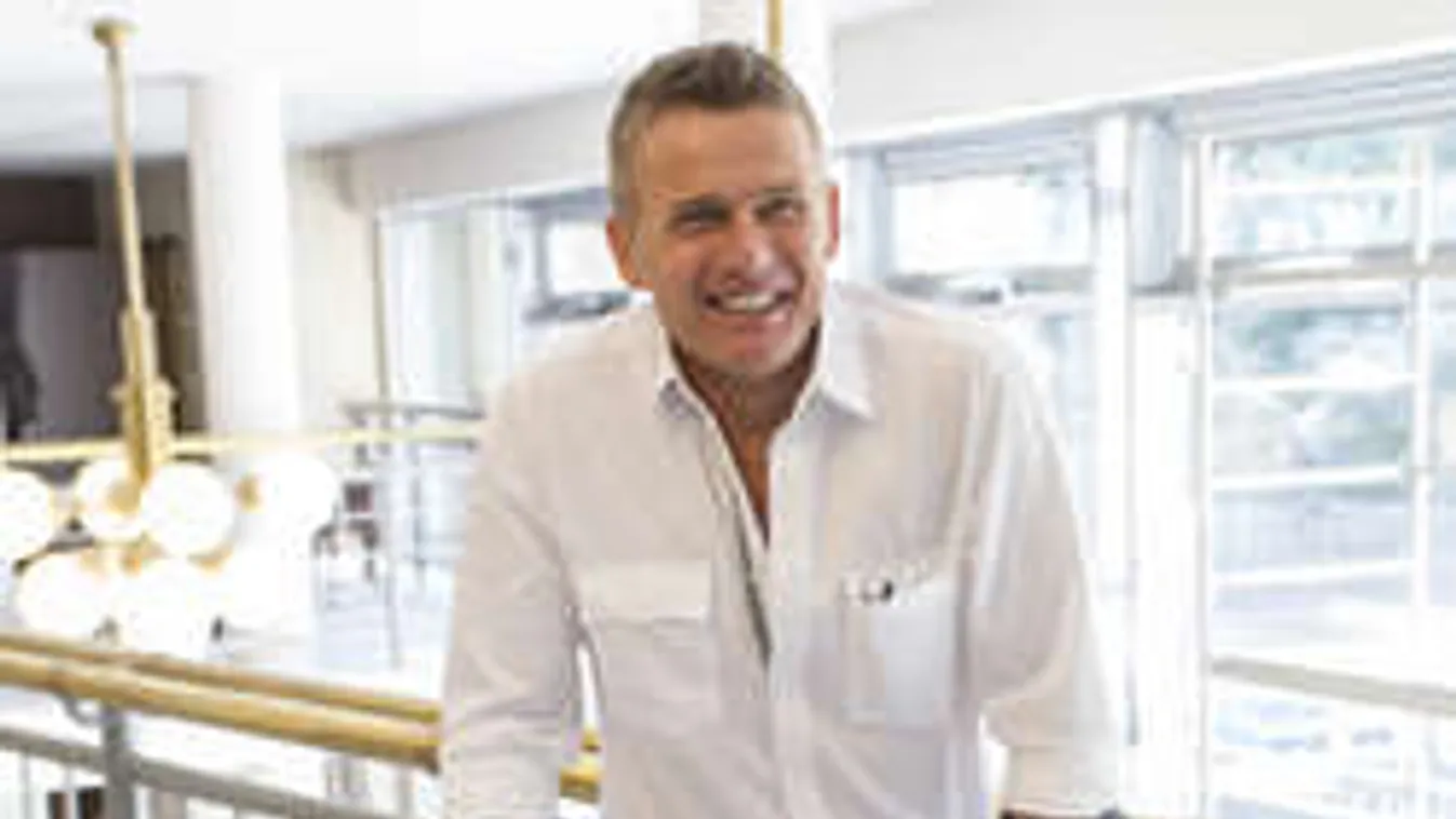 Még az ág is húzza: Megbüntették a beteg Rékasi Károlyt