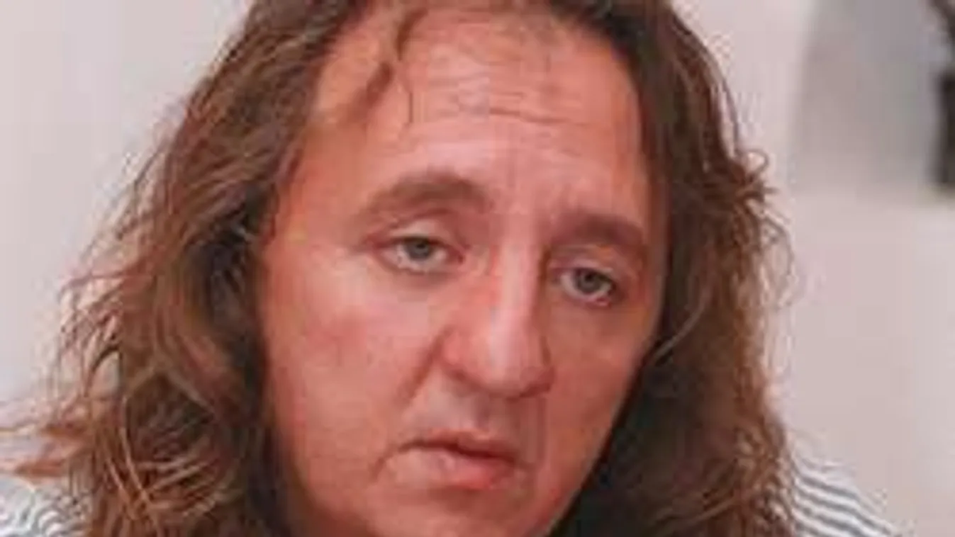 Felkészült orvosgárda várja Zámbó Jimmy szívbeteg édesanyját!