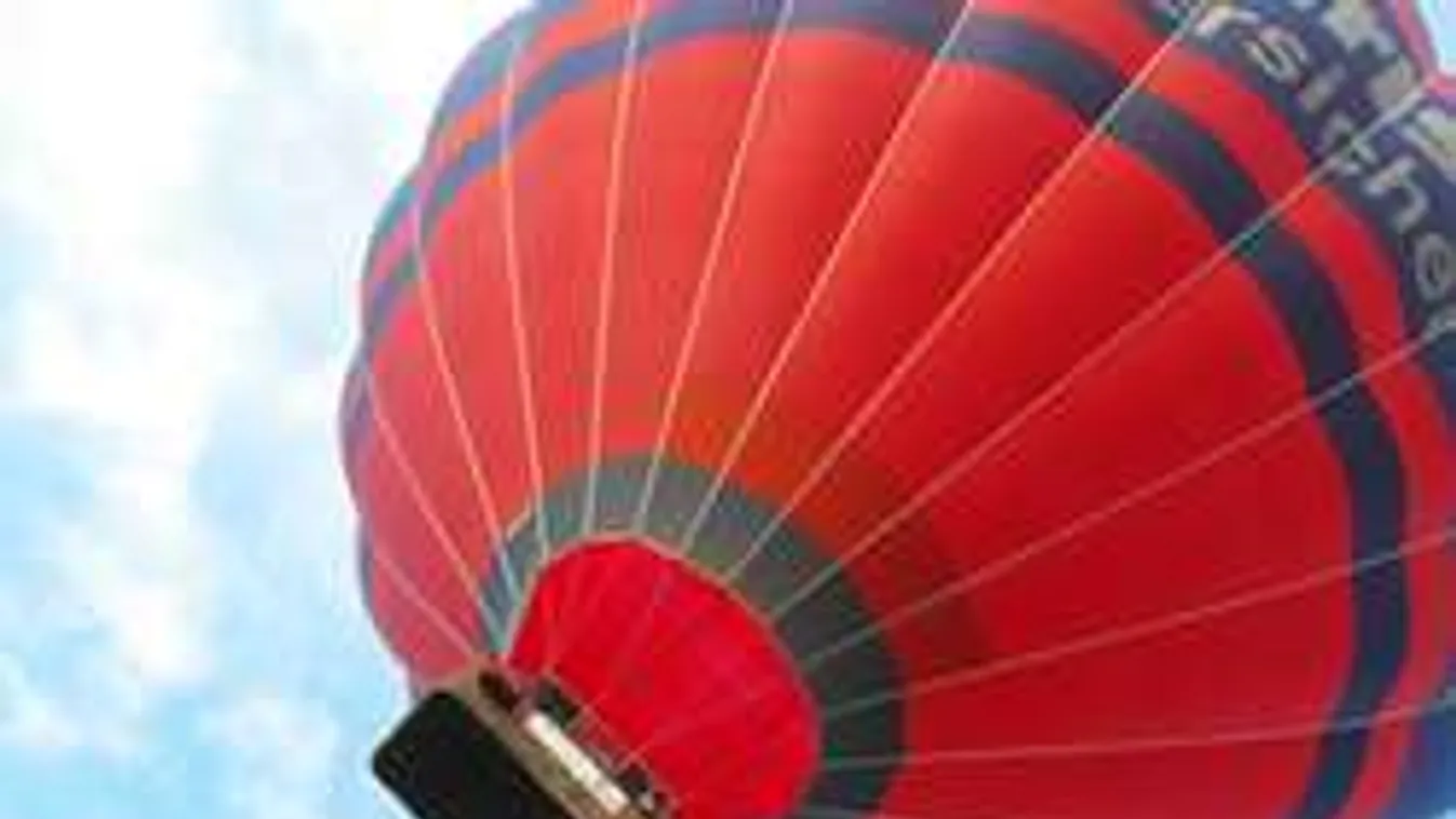 Tizenhatan meghaltak a tragikus légi balesetben!