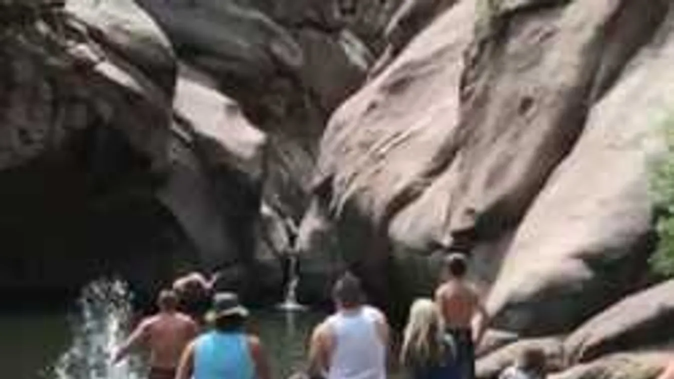 Ilyen brutális hasast még életedben nem láttál