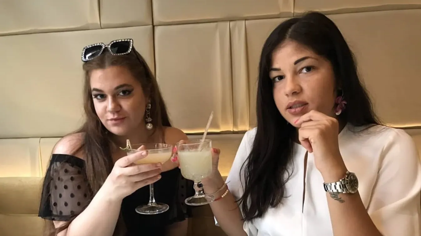 Gáspár Virág és nővére, Evelin