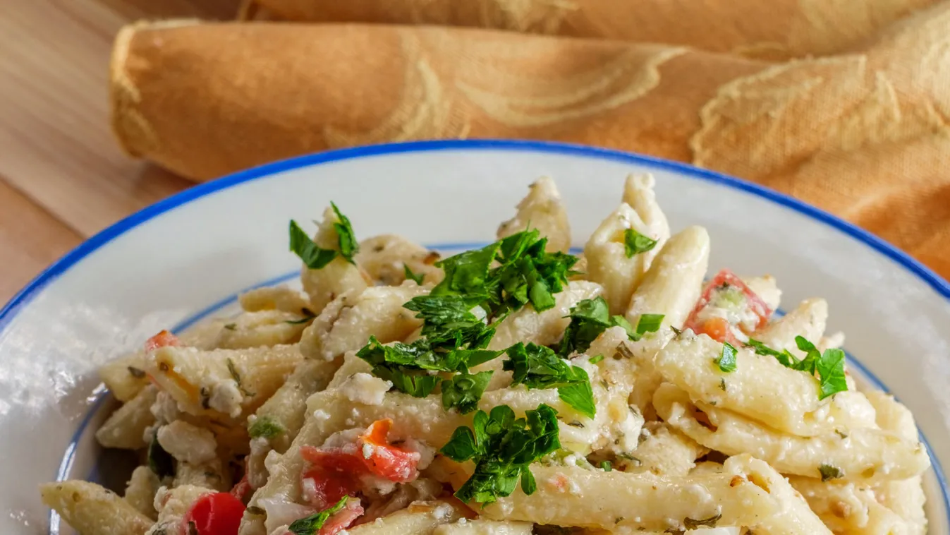 Greek,Penne,Aegean,Pasta,Salad,With,Crumbled,Feta,Cheese