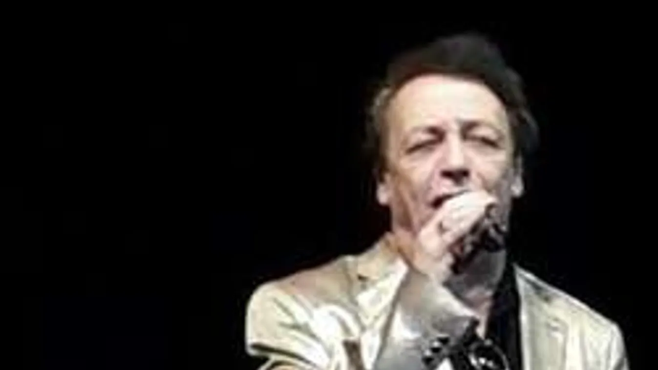 Meglepő fotók! Mi történt Fenyő Miklóssal?