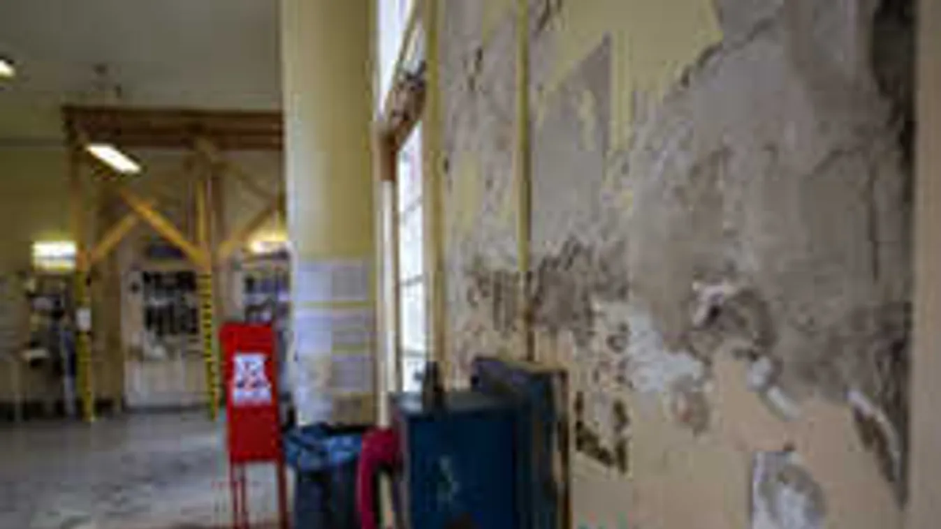 Megdöbbentő állapotok a budapesti pályaudvaron