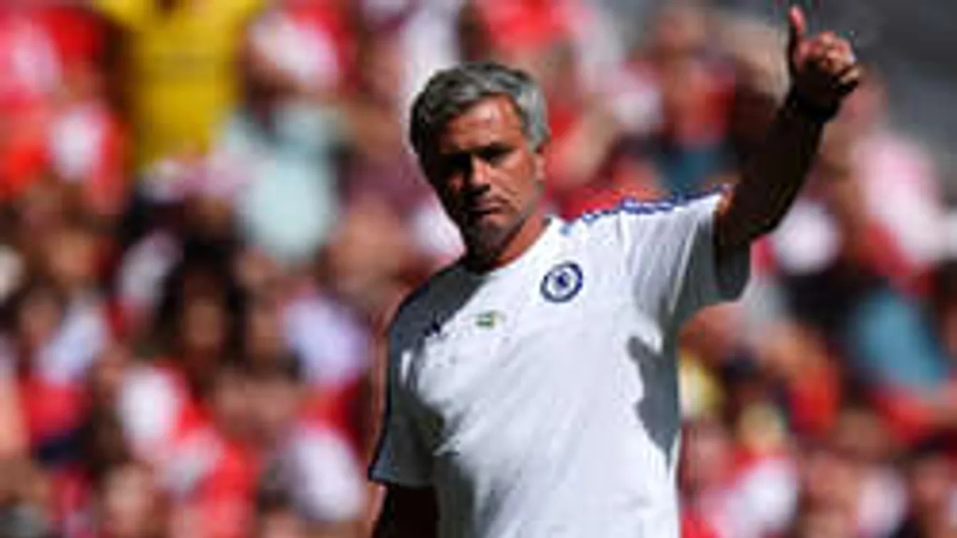 Örökre hálás a kisfiú, aki elkapta Mourinho érmét