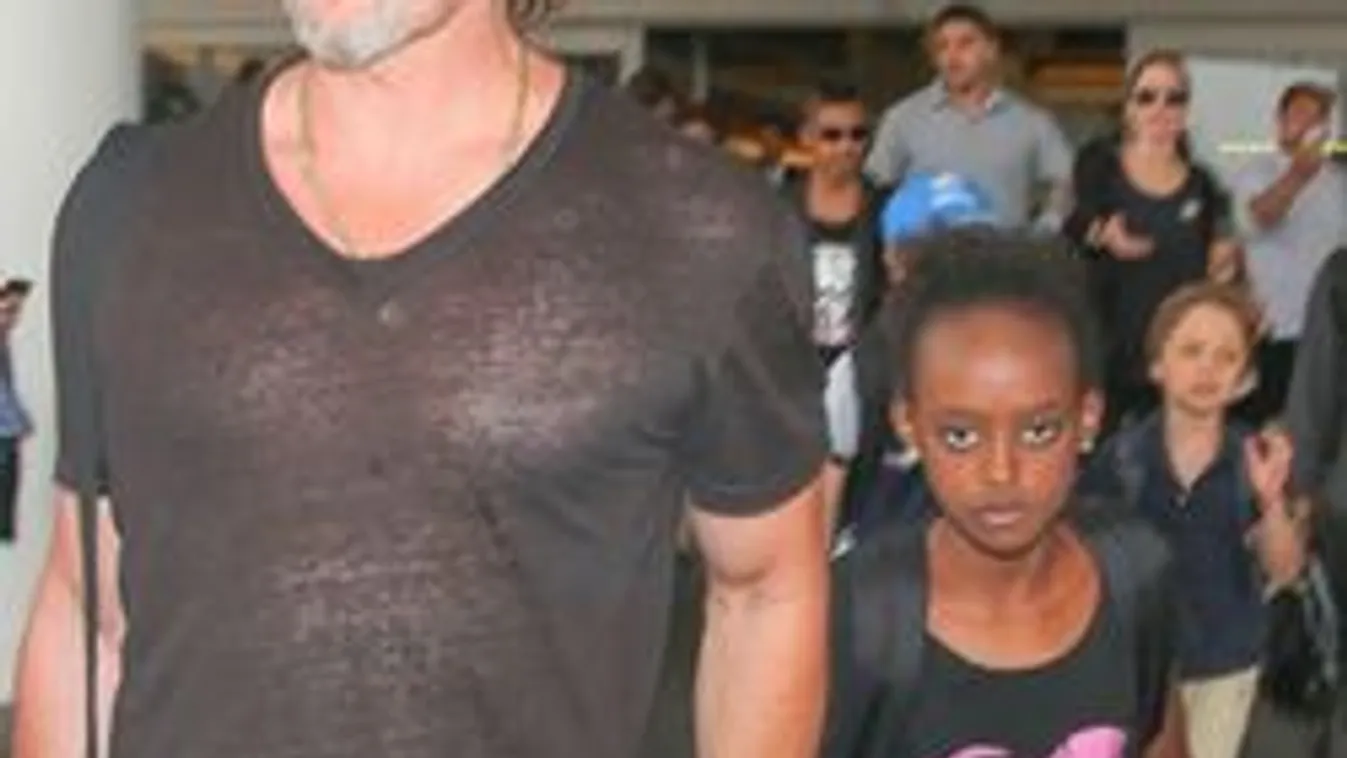 Ez komoly? Angelina Jolie kislánya talpig sminkben - Fotó