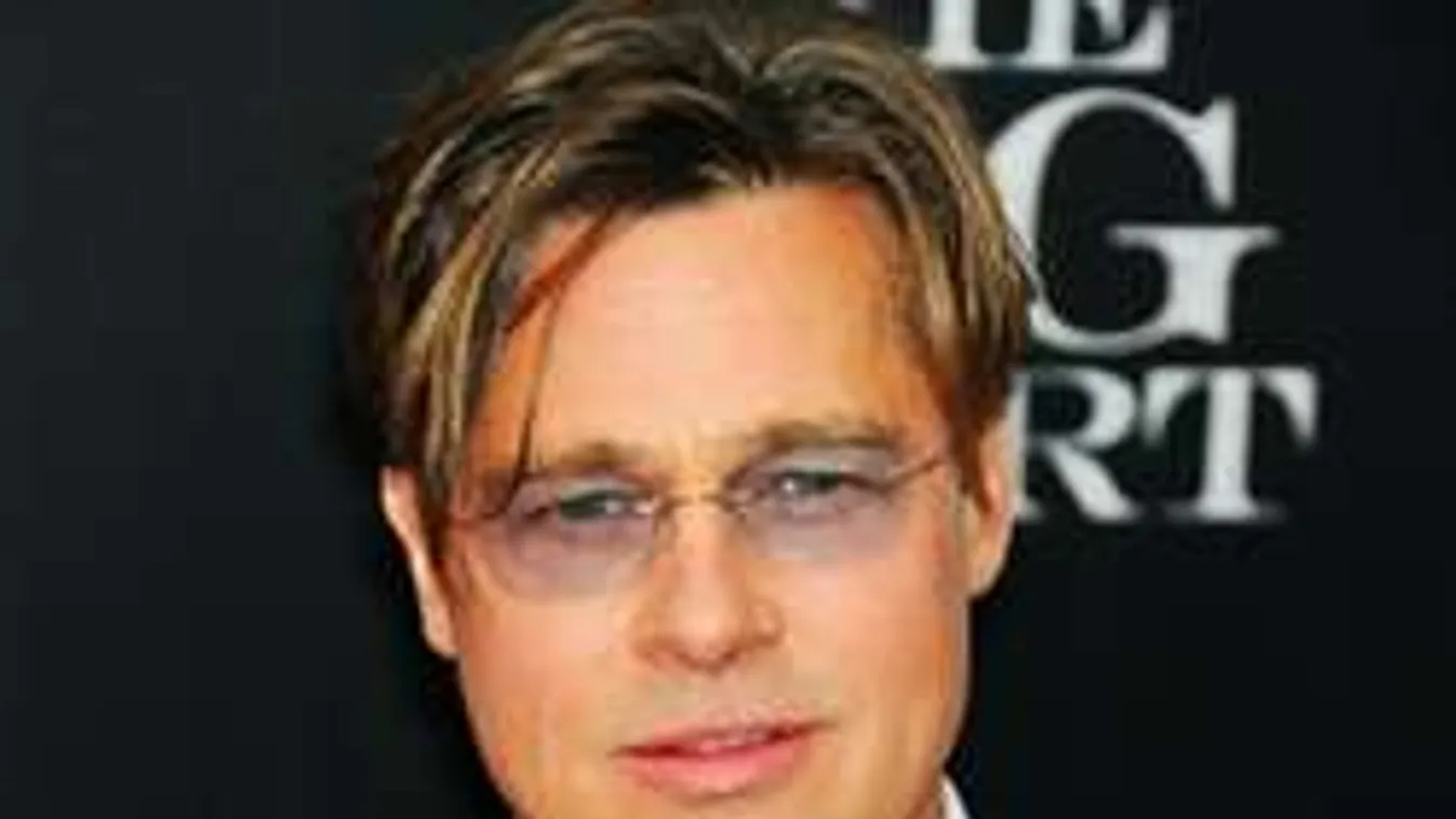 Újabb durva pletyka: Régi szeretőjével is félrelépett Brad Pitt?
