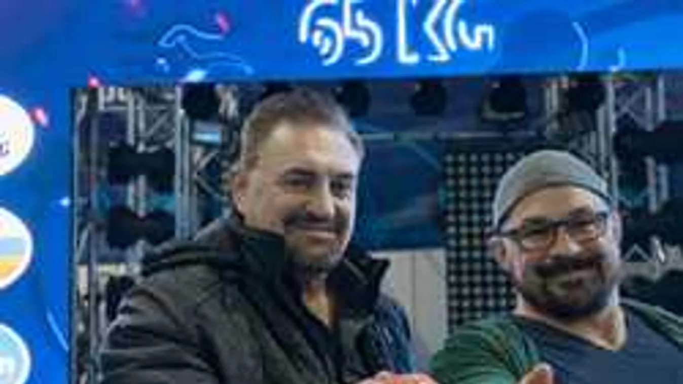 Ilyen almát csak Budapesten lehet látni, itt kapható