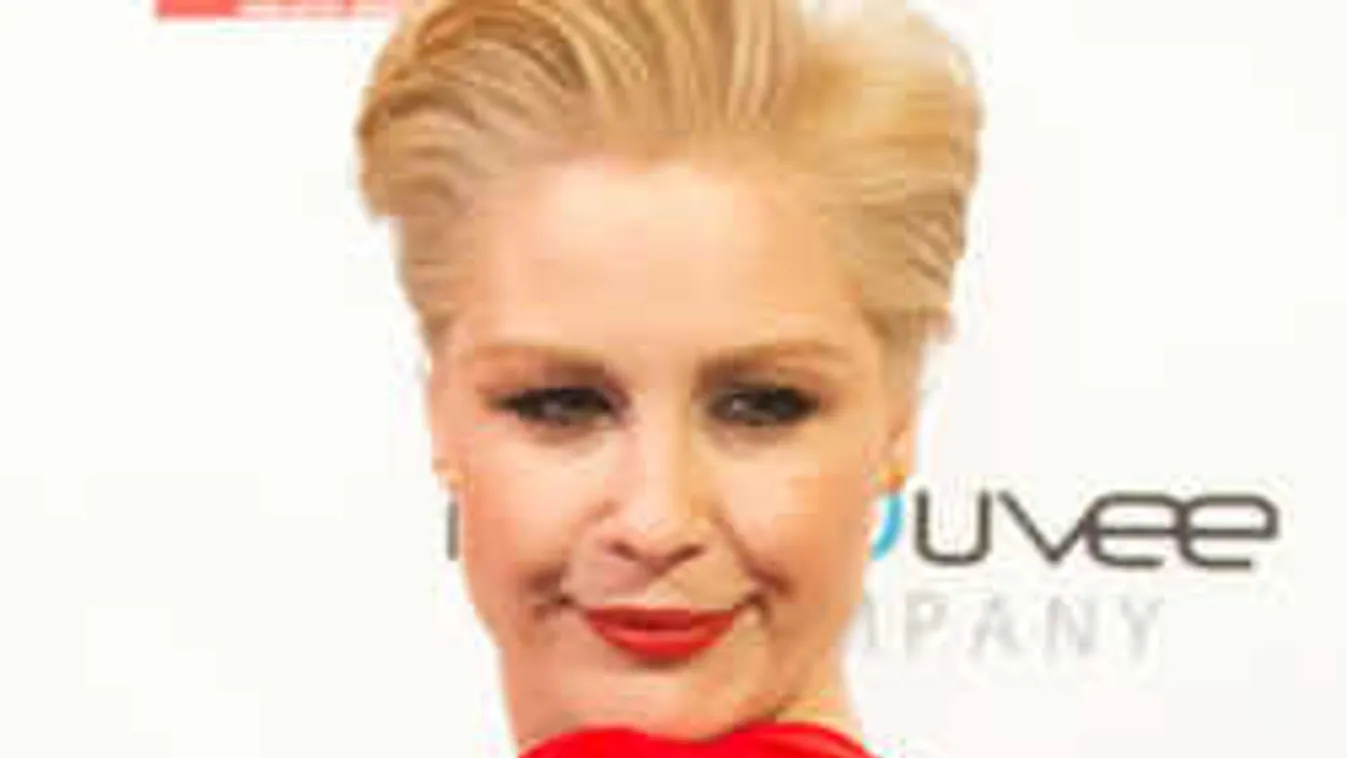 Megfogta az Isten lábát Orosz Barbi, de nem úgy ahogy gondolod