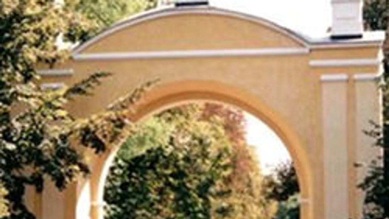 40-en beteget menekítettek, egy súlyos sérült a mezőhegyesi kórháztűzben