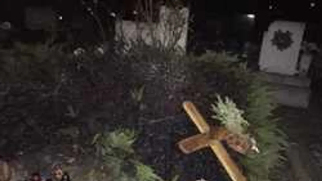 Így gyújtják fel a temetőt