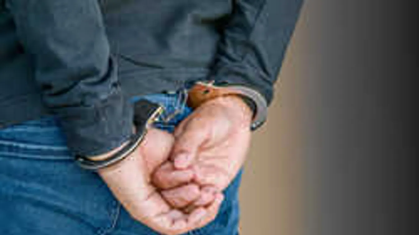 Hazáig követte a fiatal magyar lányt a nyugdíjas, rémes dolgot művelt