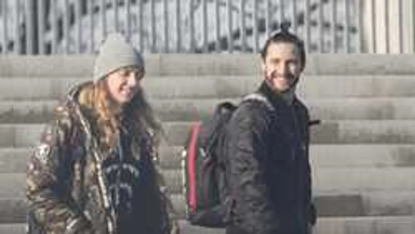 Árulkodó fotó, hova tűnt Katinka gyűrűje?