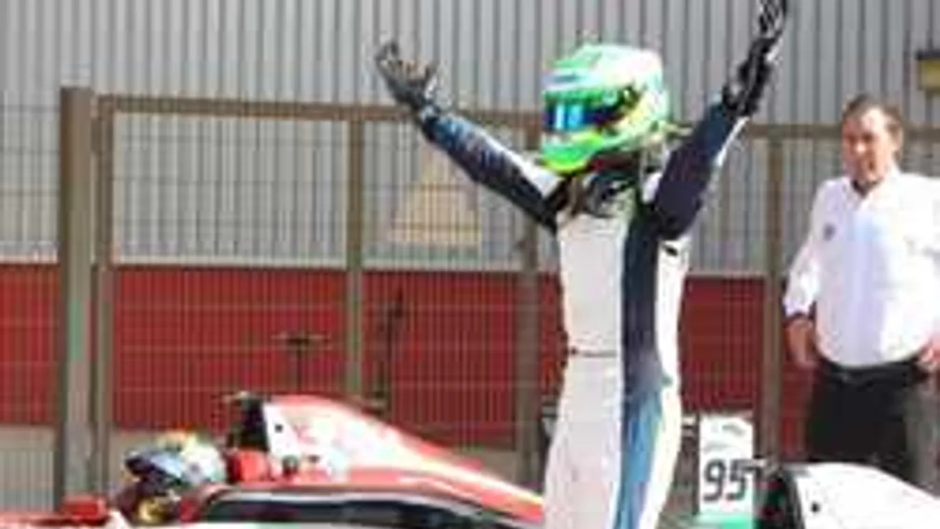 Õ is küzdeni fog, megszólalt Schumacher unokaöccse