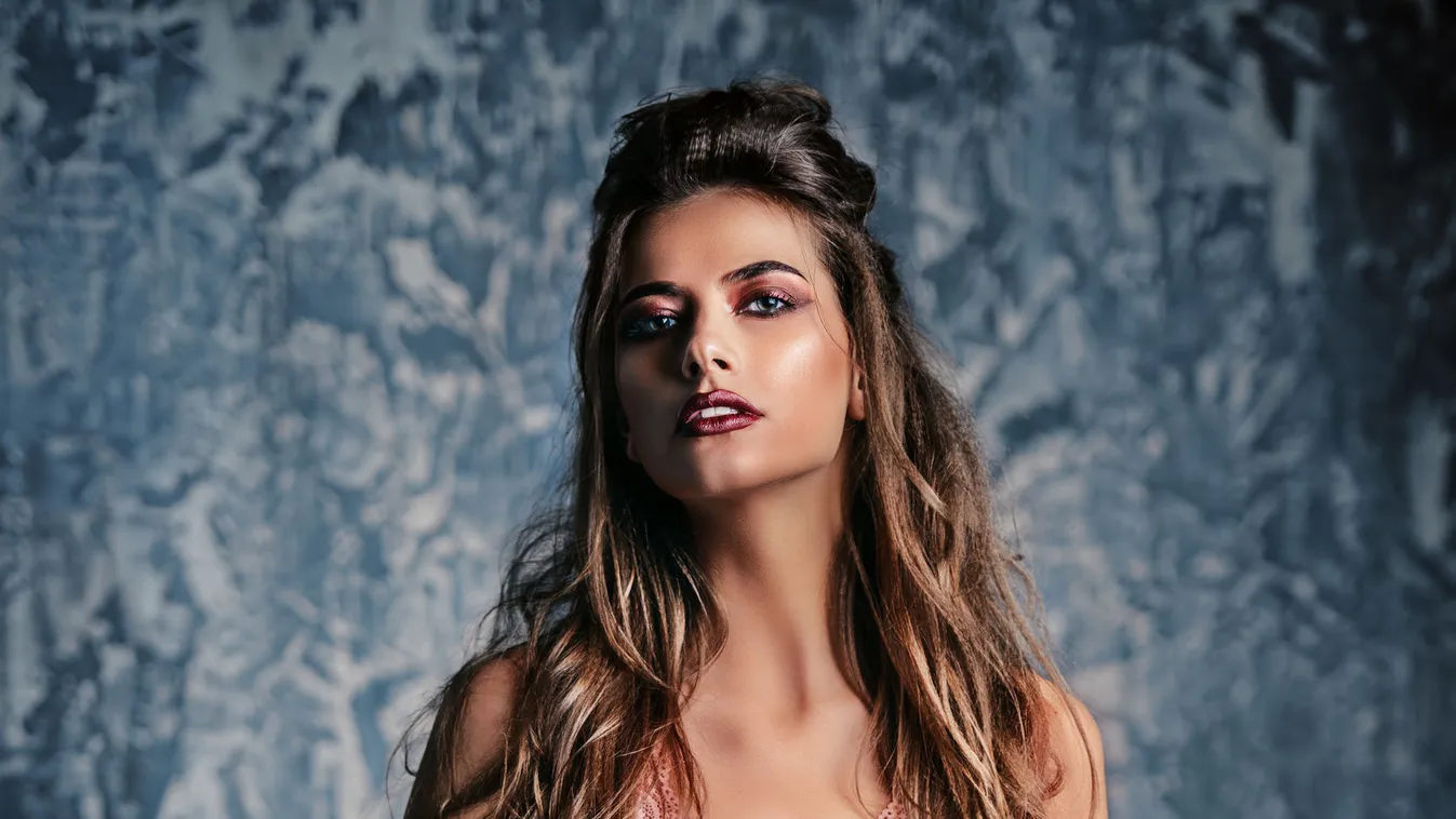 Visszatér a régi bugyi, de szexibb, mint a nagyié volt