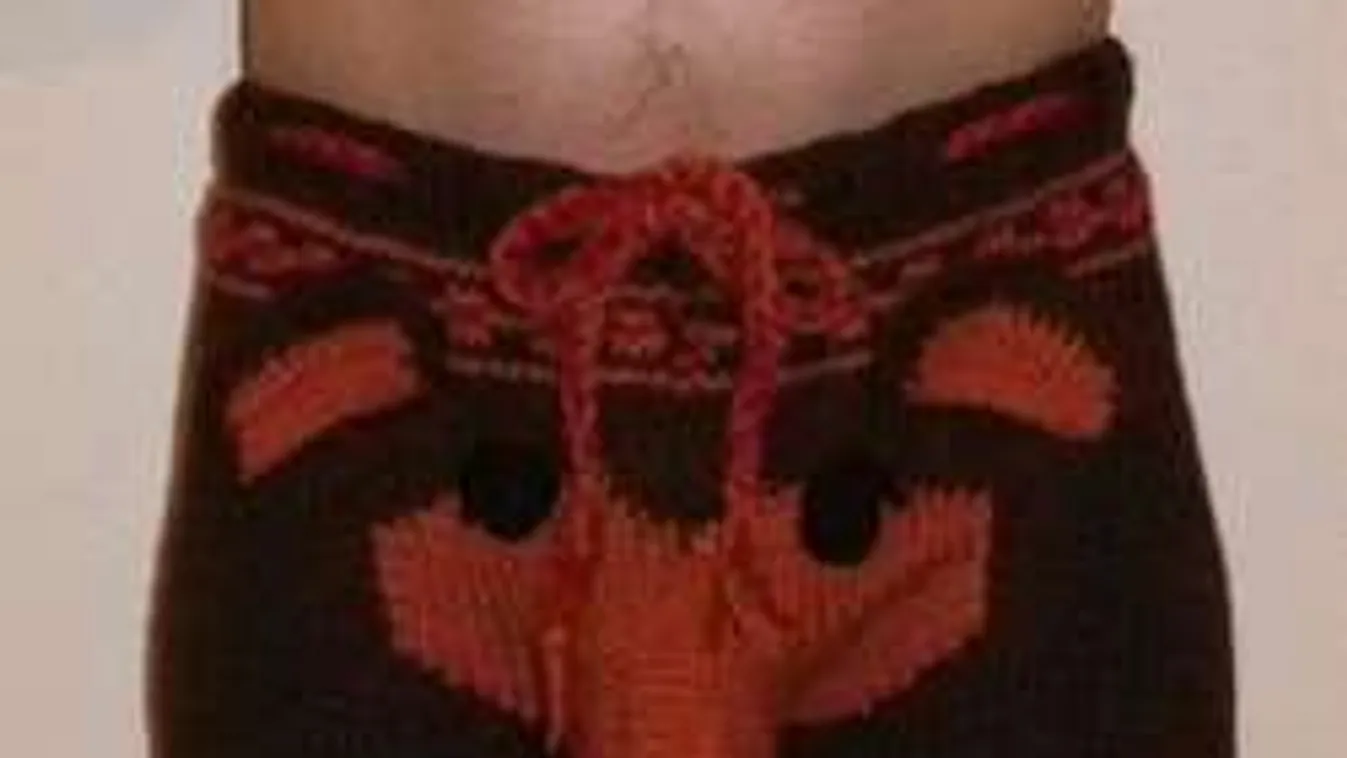 Vágyromboló alsógatyák, kacagva izgulnak rá a nők!