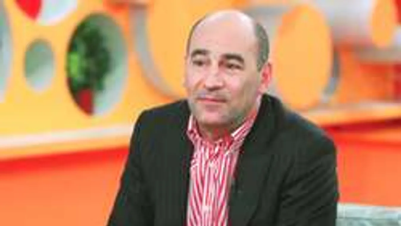 Nagy a baj! Mentővel vitték kórházba Kulka Jánost