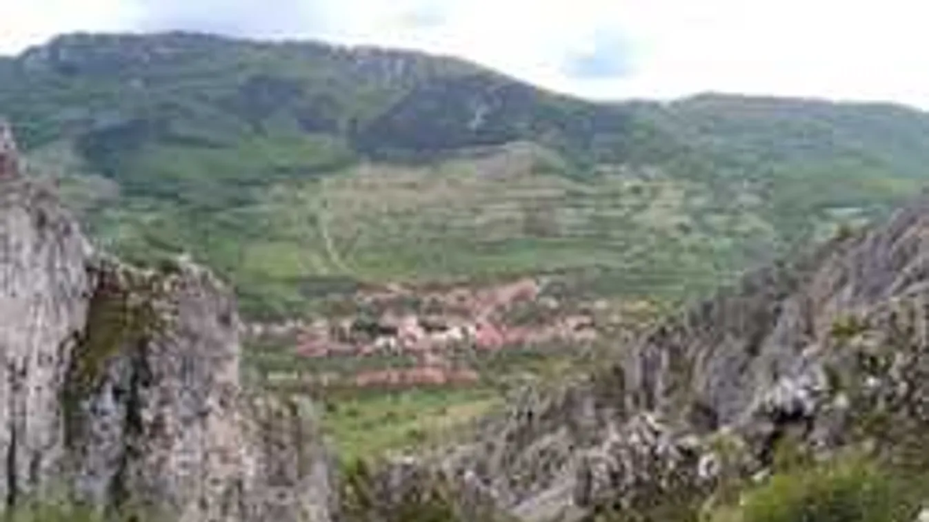 Rettenetes tragédia Székelykőn: Magyar nő halt meg a hegycsúcson