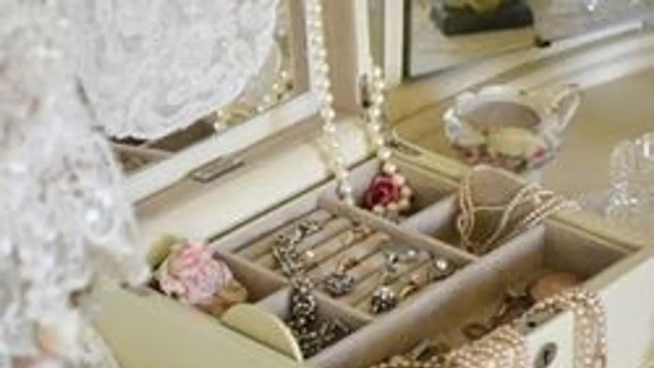 Eltűnt egy egész ékszerészet, nyoma sincs