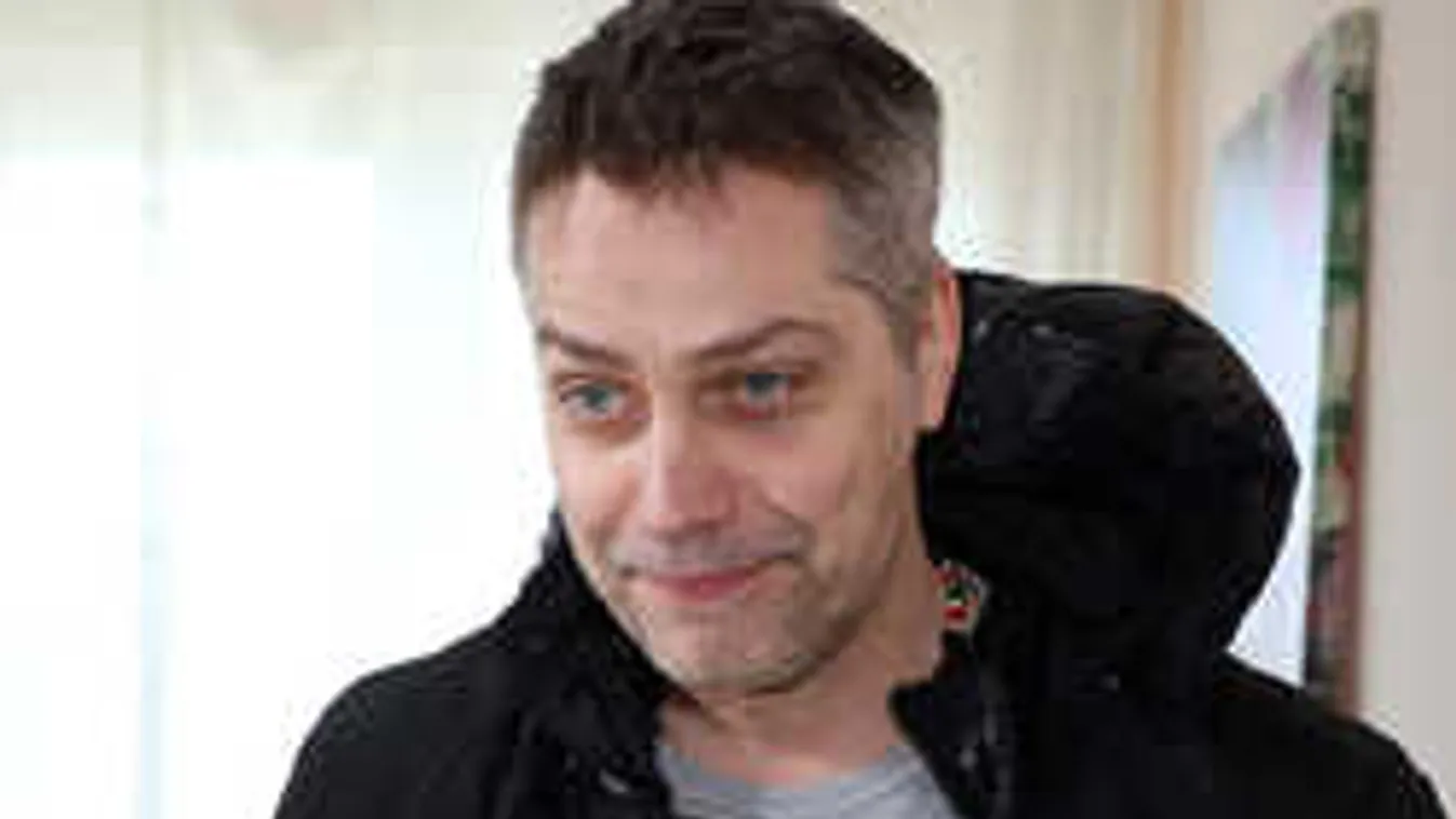 Súlyos műtéten esett át a magyar sztár fia: Így érzi most magát