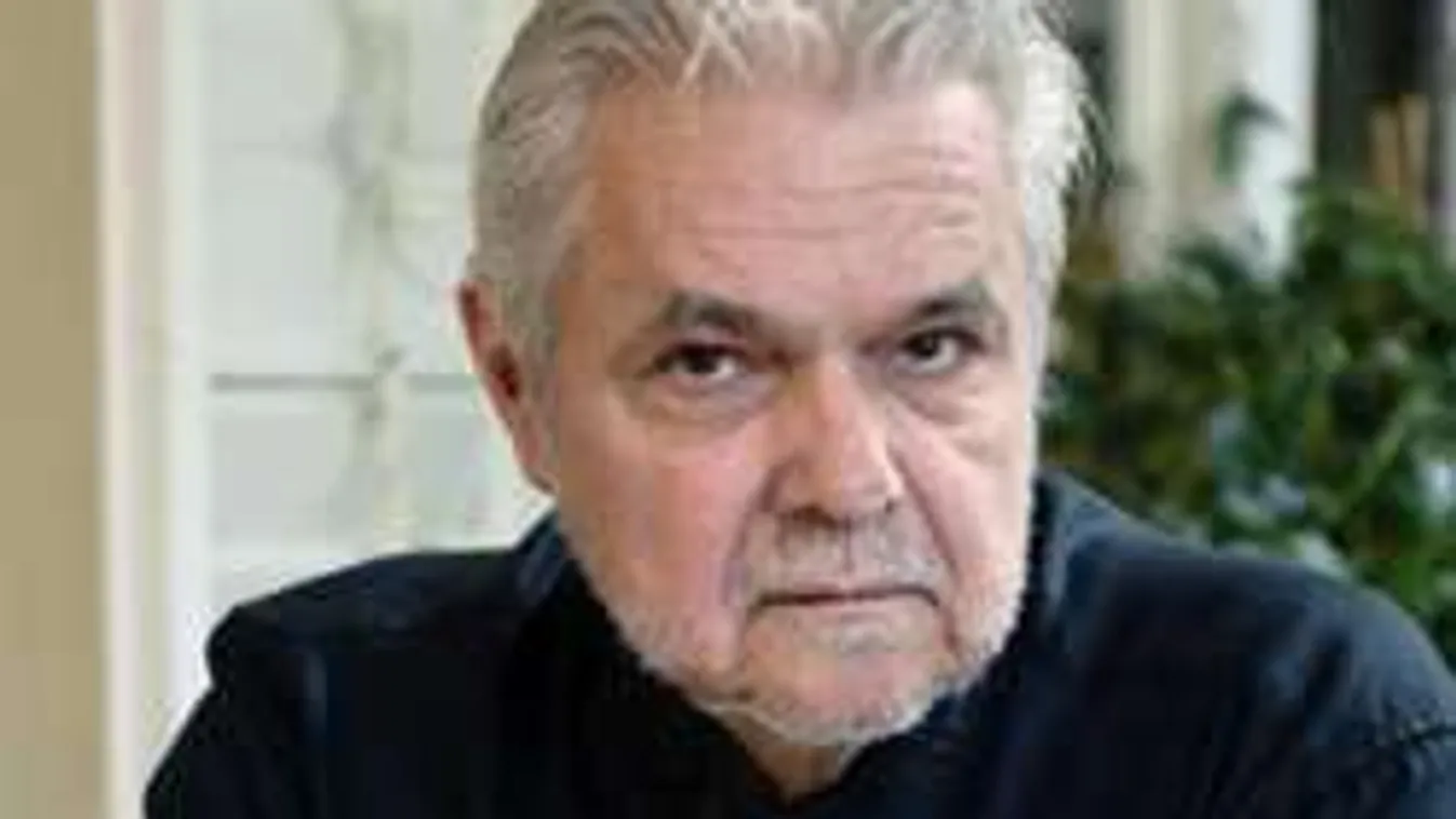 Elköltözött feleségétől Oszter Sándor!