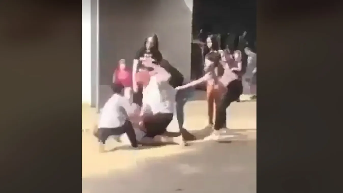 Sokkoló felvétel: Iskolás gyerekre támadt egy pécsi takarító