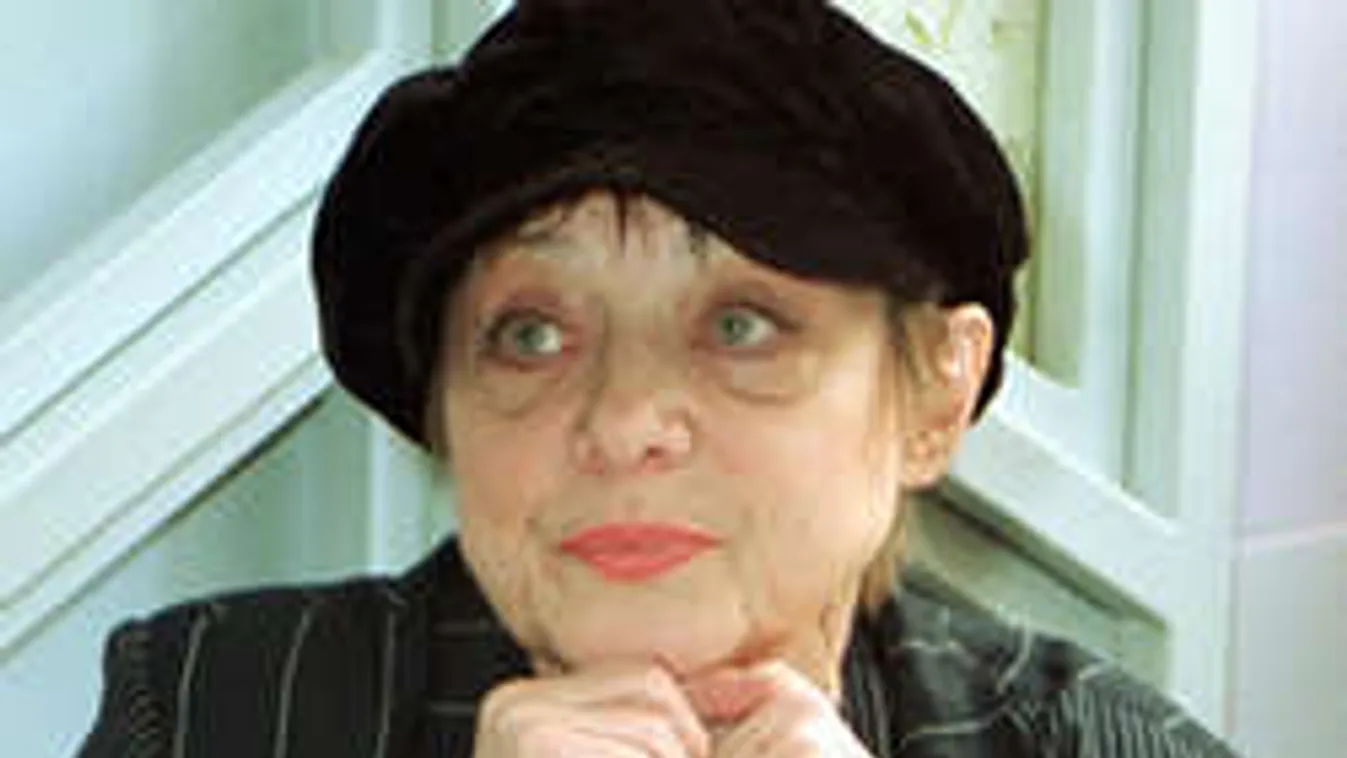 Így tér vissza a színpadra fájdalmai közepette Csűrös Karola!