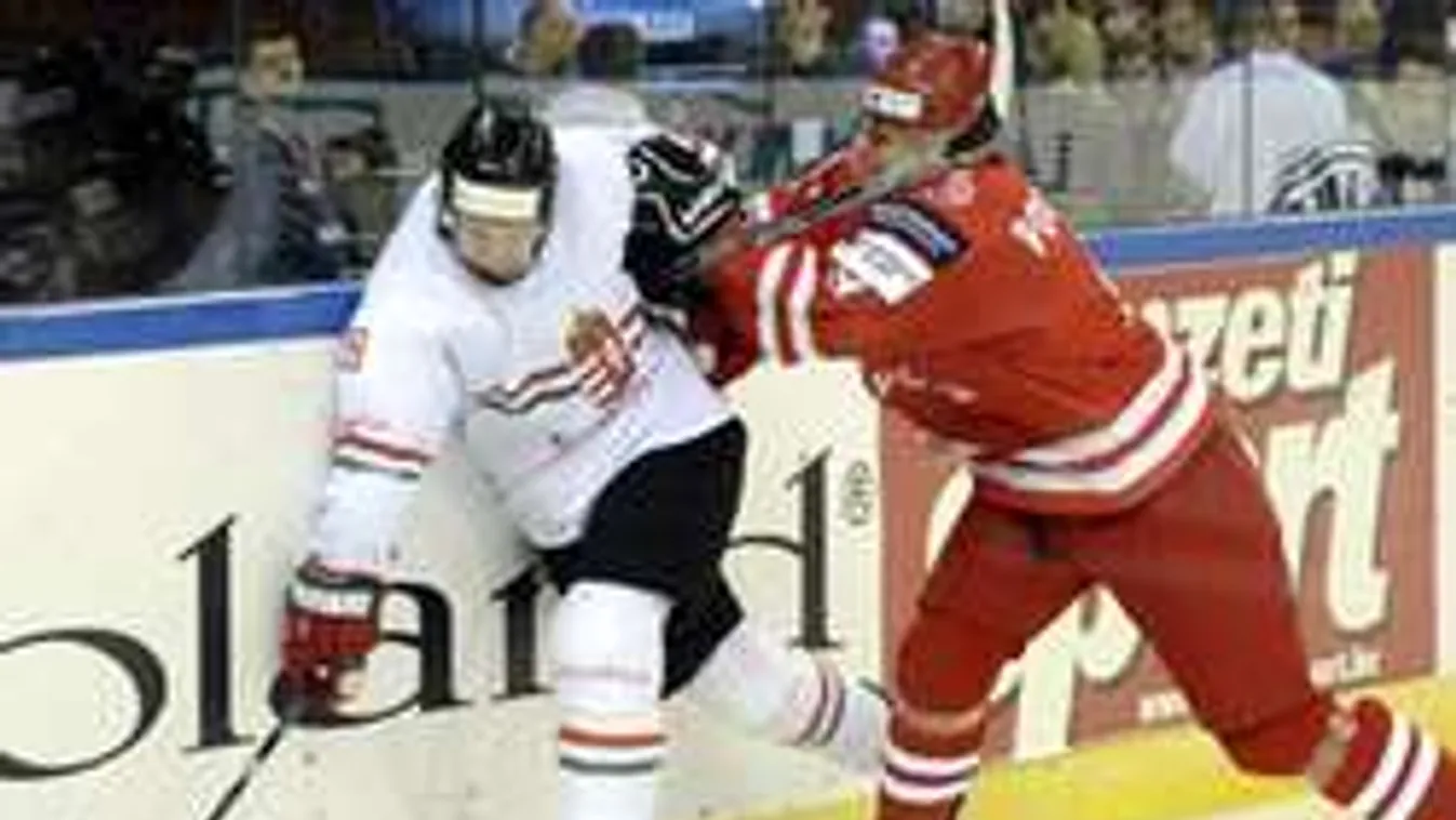 Méretes baki az orosz himnusszal Budapesten, a nézők javítottak - videó