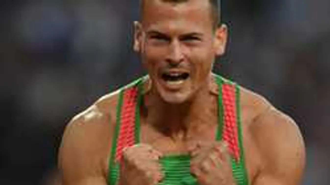 Szenzáció, Baji Balázs érmet nyert a döntőben