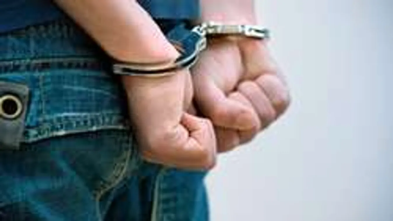 Végre: Elkapták az unokás csalássorozat szervezőit a rendőrök!