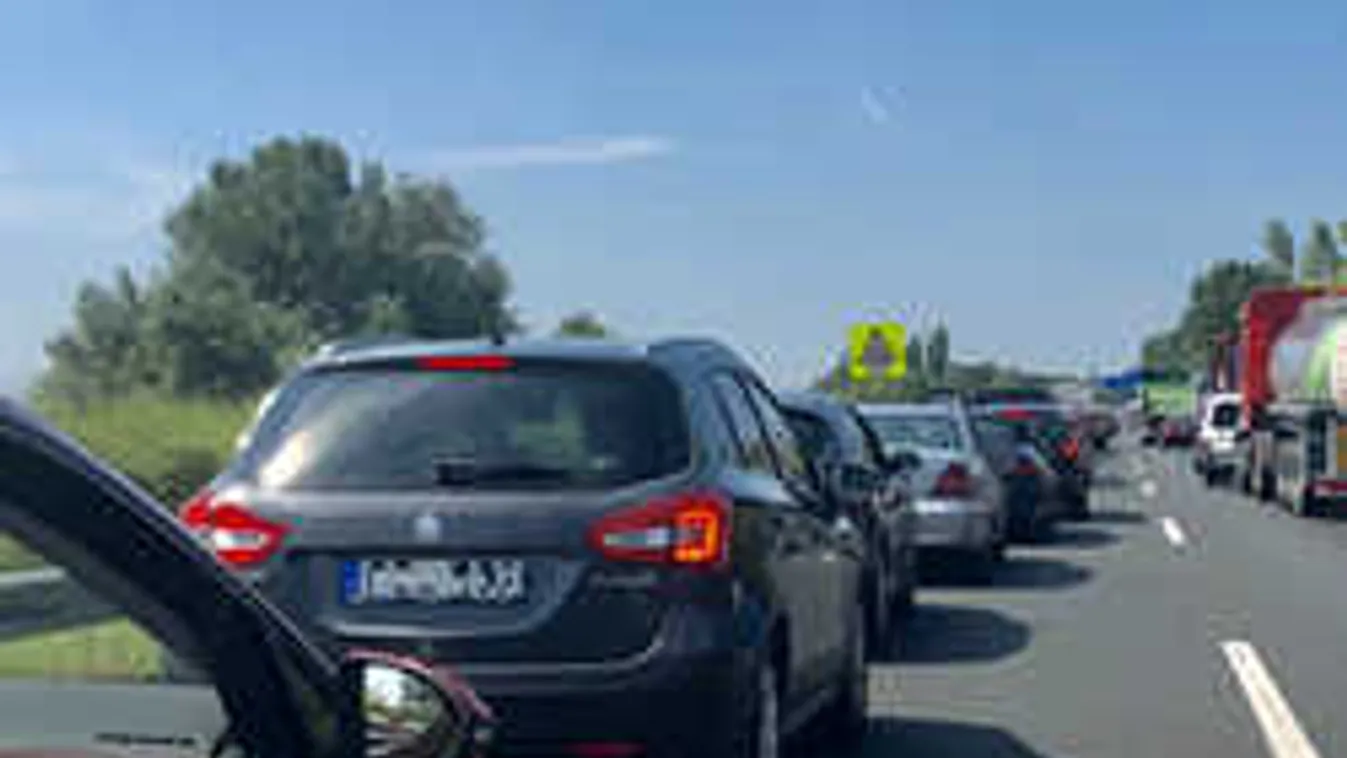 Friss hír: Tömegkarambol az M7-esen, óriási a dugó a Balaton felé