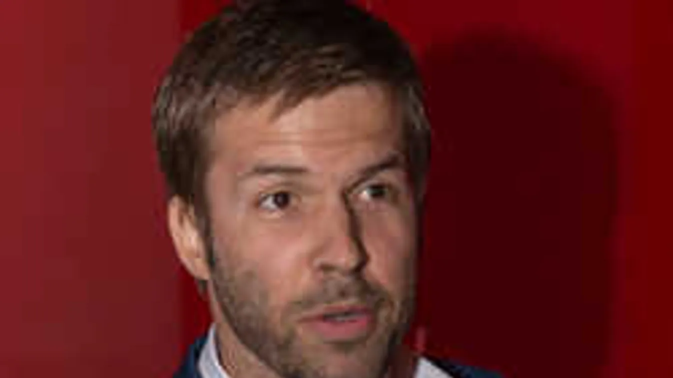 Veszélyes volt a helyzet Sebestyén Balázséknál, felcsaptak a lángok