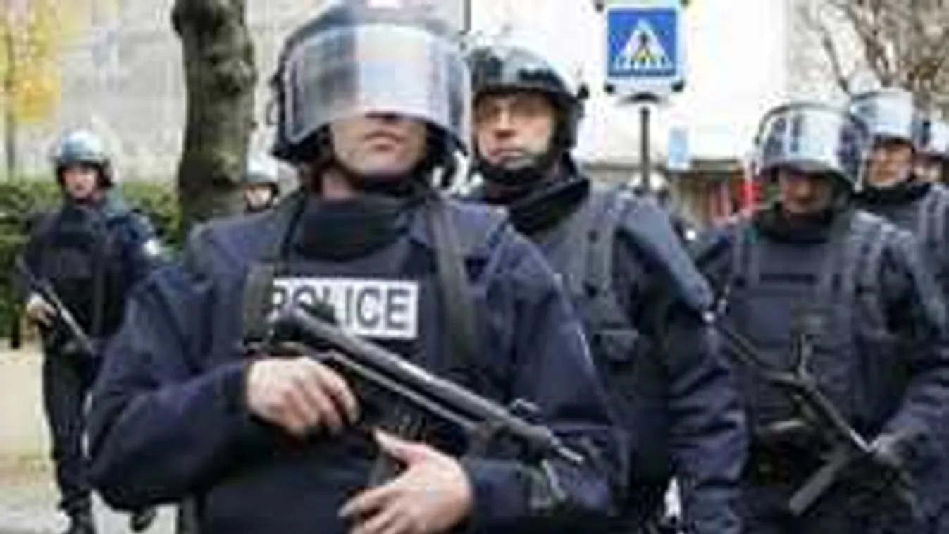 Tragikus sorozat: 65 rendőr lett öngyilkos Franciaországban