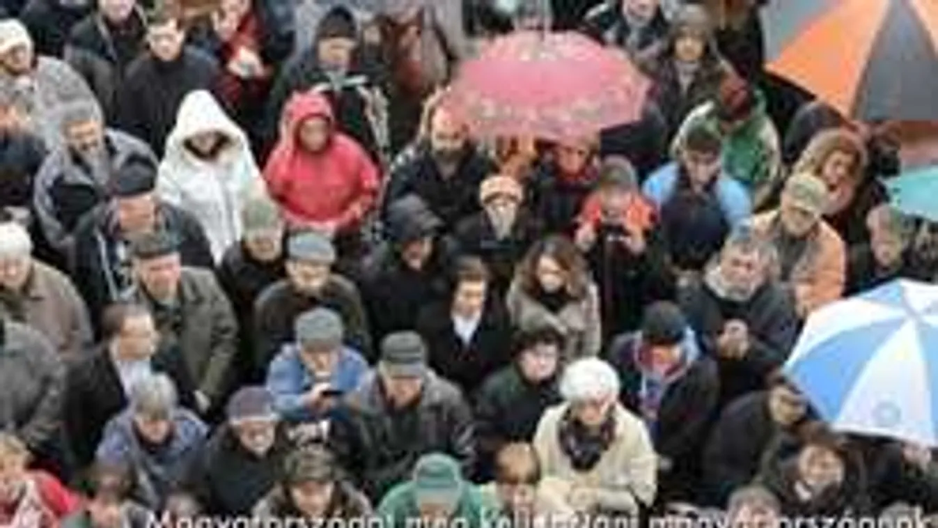 Orbán: Mondjuk ki világosan, hogy meg kell állítani a migrációt