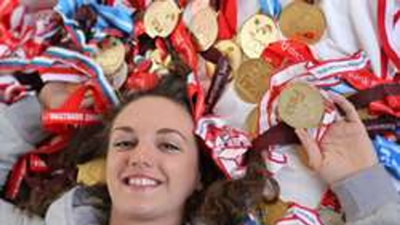 Katinka 5. a világon egy fontos szavazáson! Csak ezek a sztárok előzik!