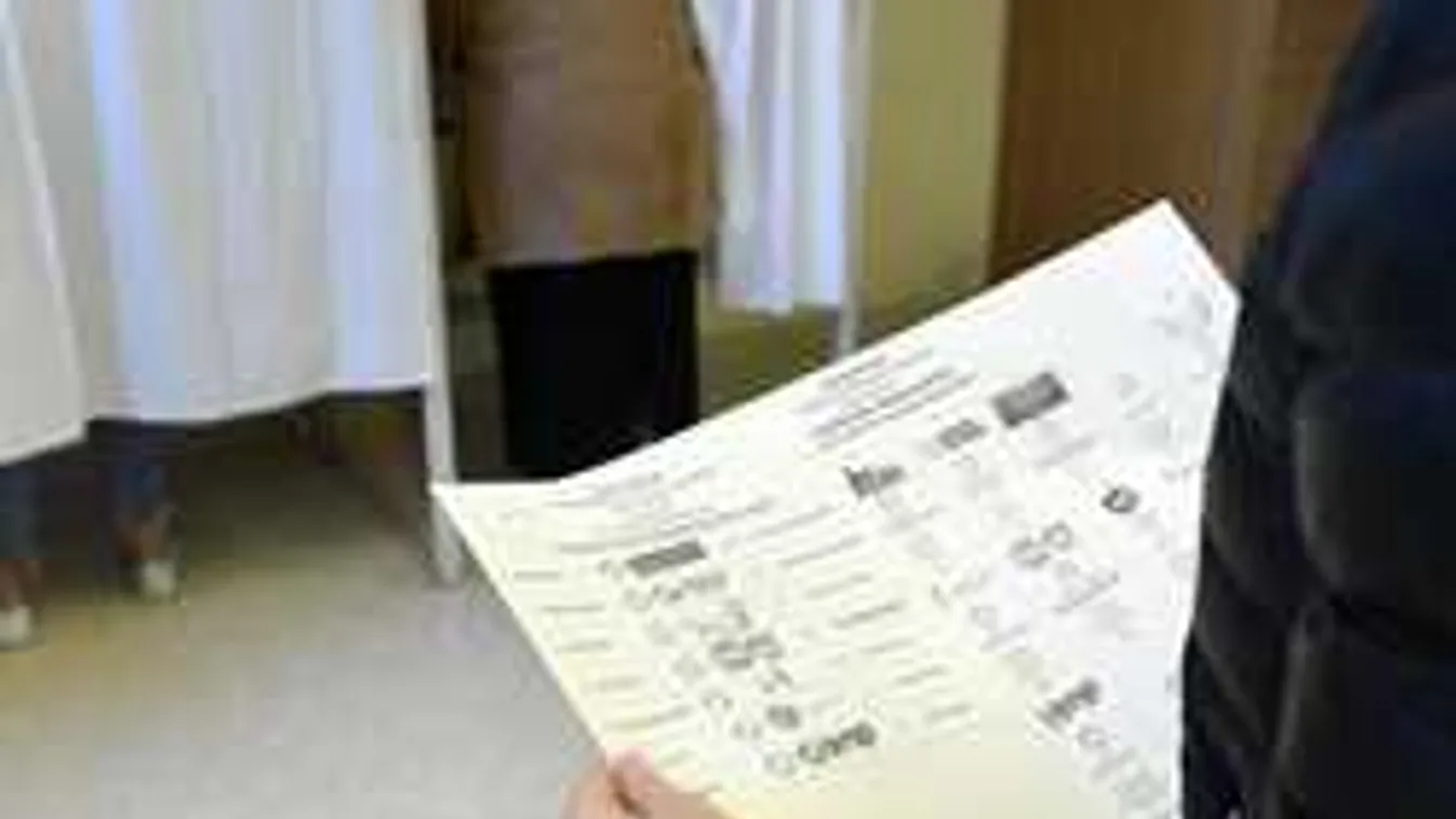 Itt vannak az első eredmények, így áll most a választás