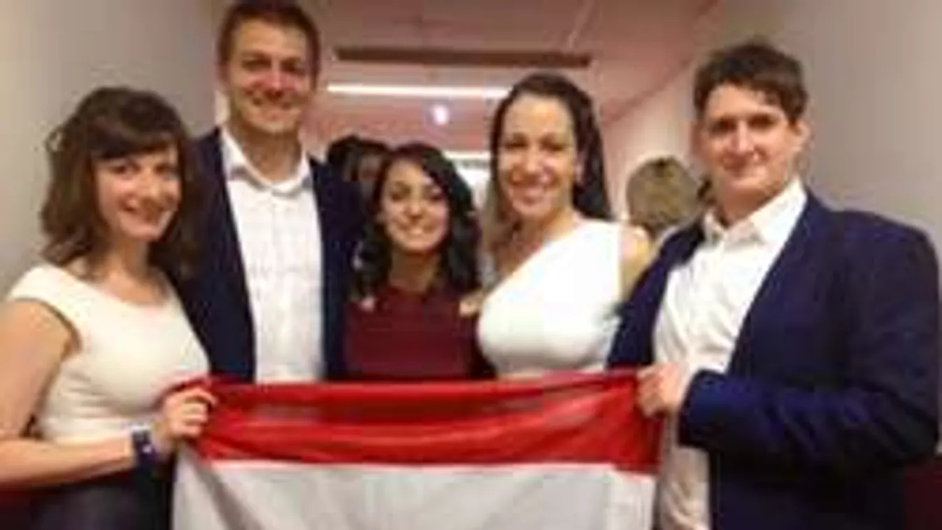 Eurovízió 2015: Könnyekig hatódtak Boggie-tól versenytársai