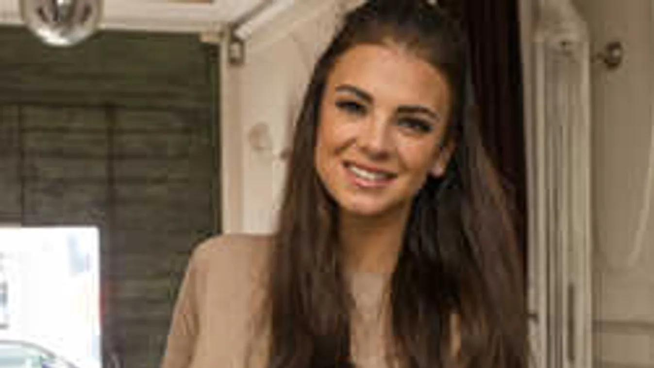 Elképesztő fotót rakott ki a lányáról Sarka Kata!