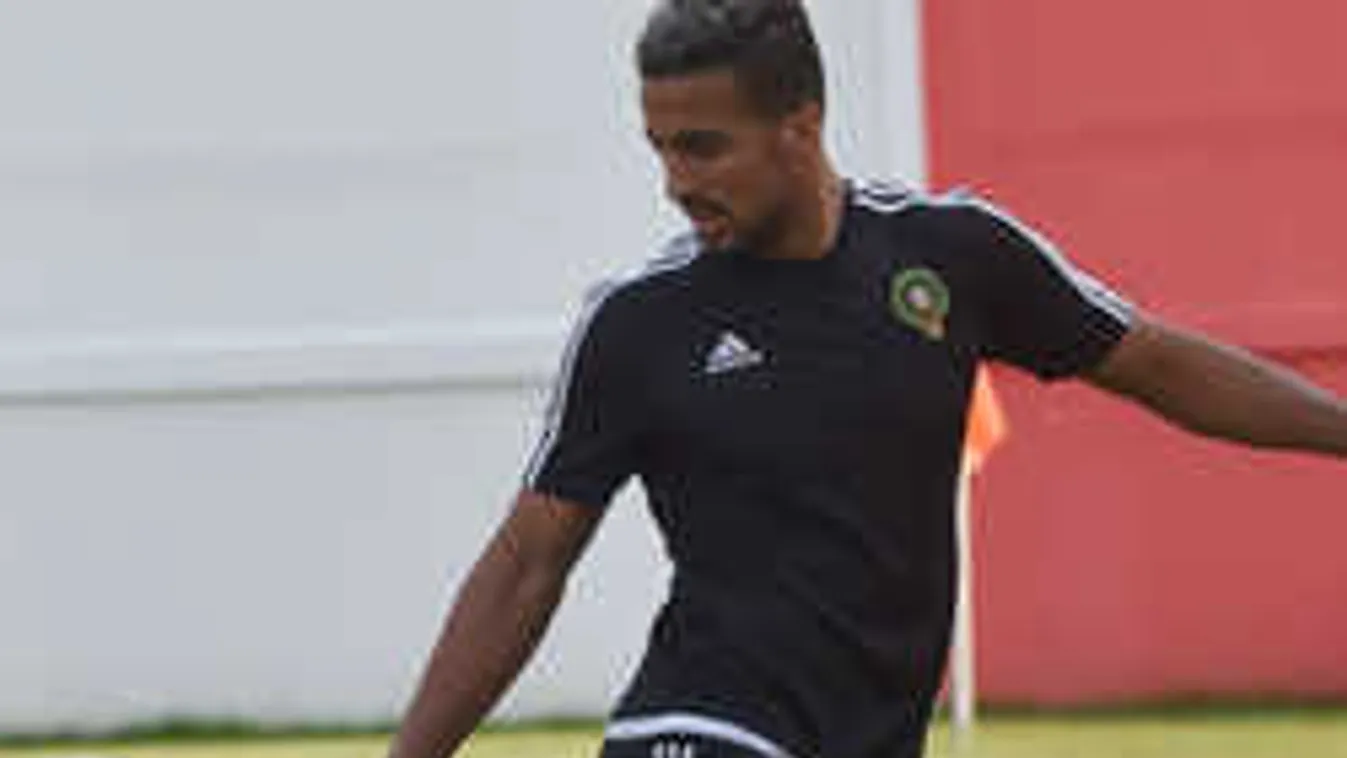 Lesújtó hírt közöltek a világbajnokságra készülő sztárral