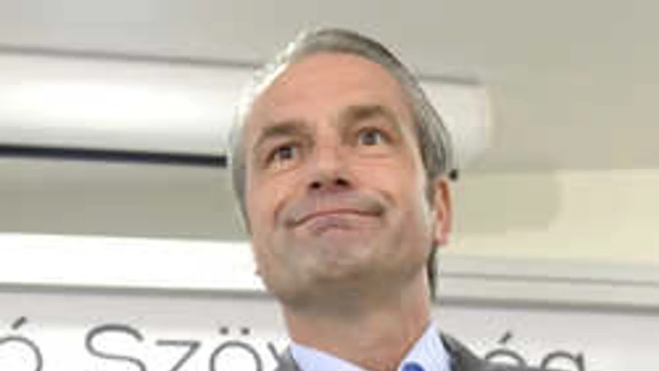 Nem erre számított Bernd Storck, mást választottak helyette