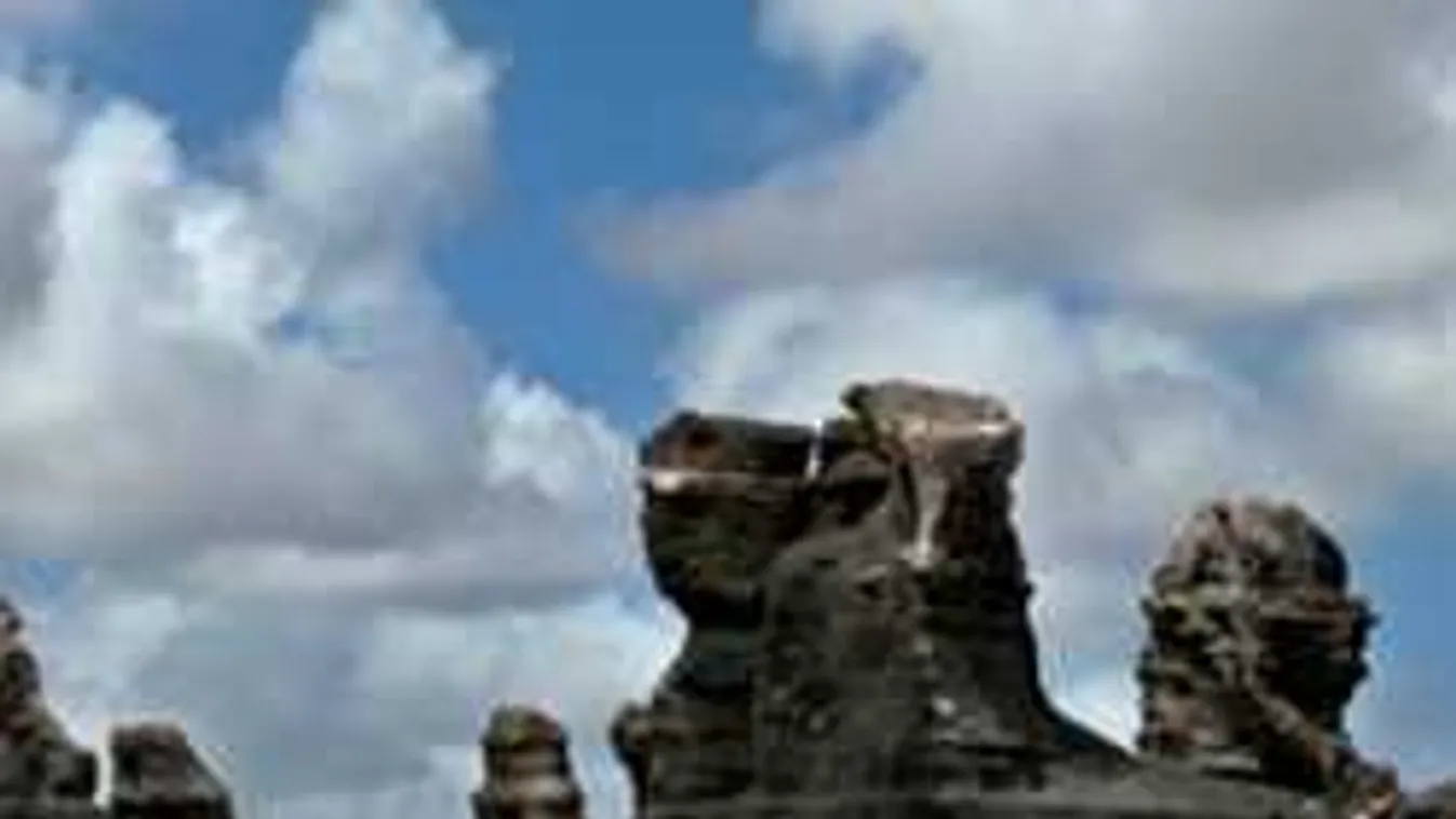 Találd meg a nőt a képen - ha sikerül, akkor sasszemed van!