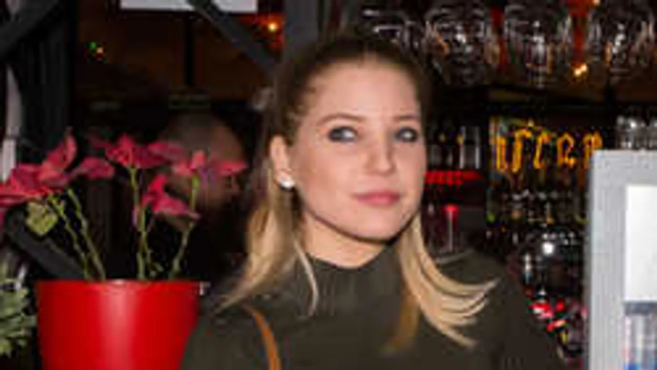 Szívszorító, 3 éve elhunyt édesapjára emlékezik Szabó Zsófi